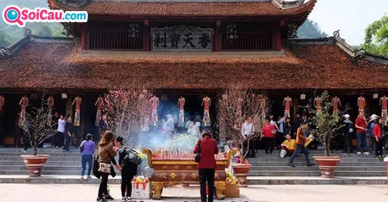 mơ thấy đi chùa đánh số mấy?
