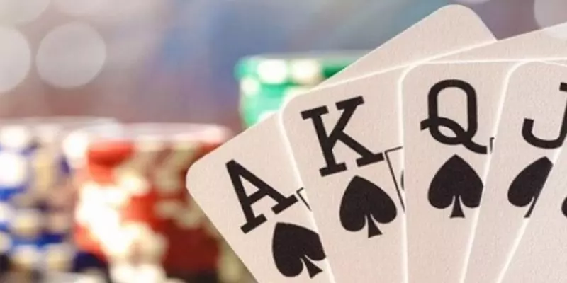 Nohuclub hé lộ 3 mẹo chơi game bài liêng