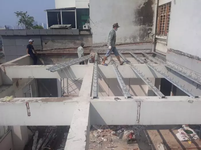 Lý giải mơ xây nhà đánh con gì chi tiết nhất